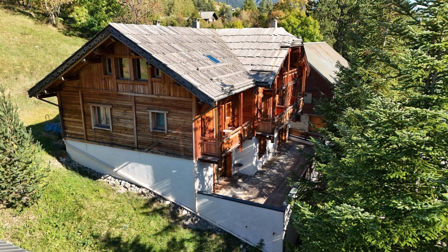 Maison à vendre, 357m², LA SALLE LES ALPES