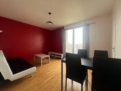 Appartement à louer 590 € 2 pièces 1 chambre 42,2 m² Saint Pierre Brest 29200
