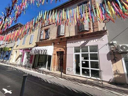 Immeuble à vendre 93 900 € 292 m² Centre Ville Castelsarrasin 82100