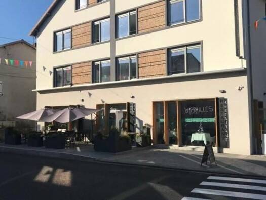 Local commercial à vendre 497 000 € 700 m² de surface de vente Pontaumur 63380