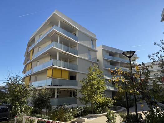 Appartement à vendre 278 000 € 4 pièces 3 chambres 79 m² RDC Marseille 13ème arrondissement 13013
